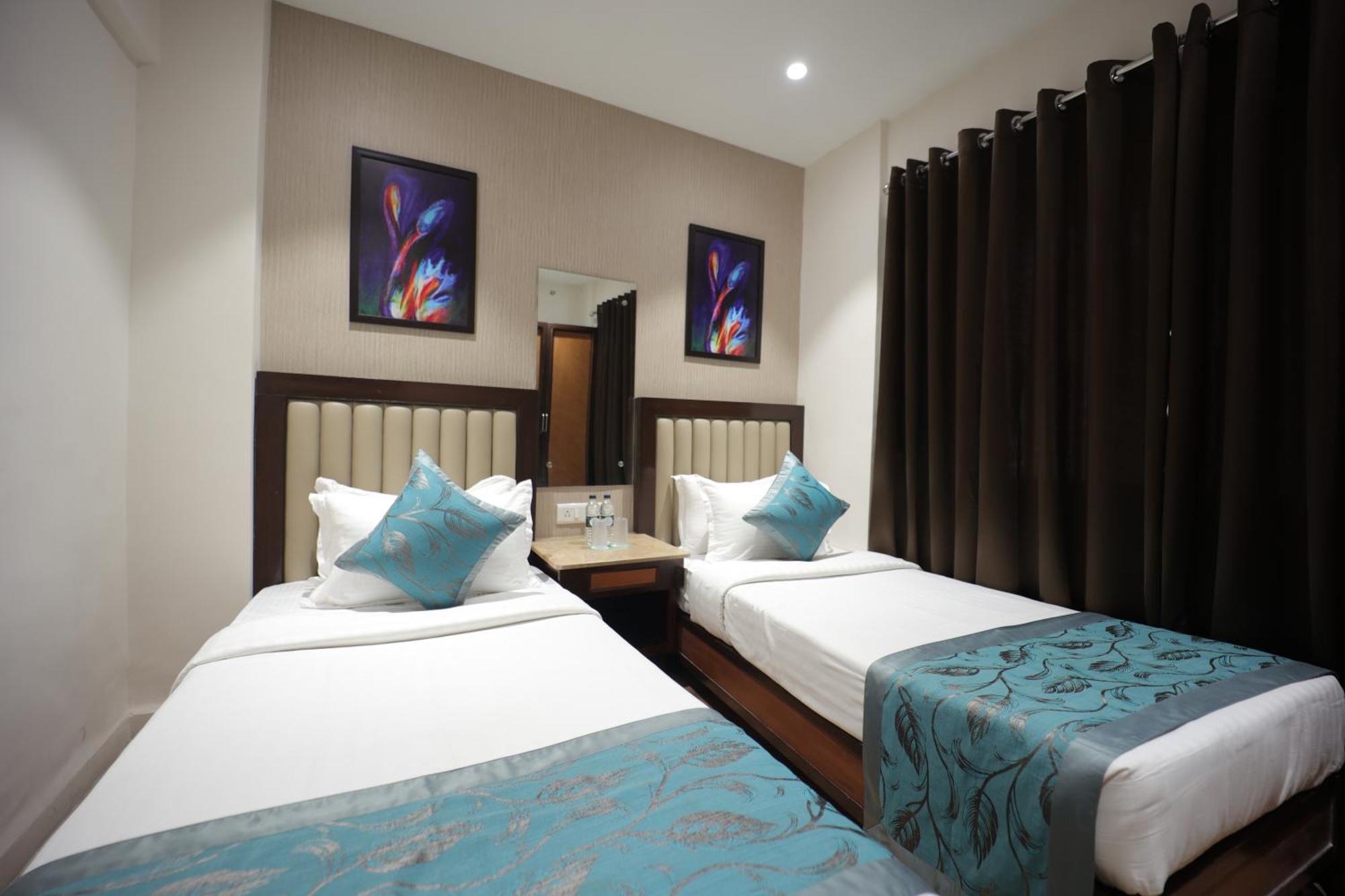 The Byke Studio Pure Veg Apartment, Thane Exteriör bild