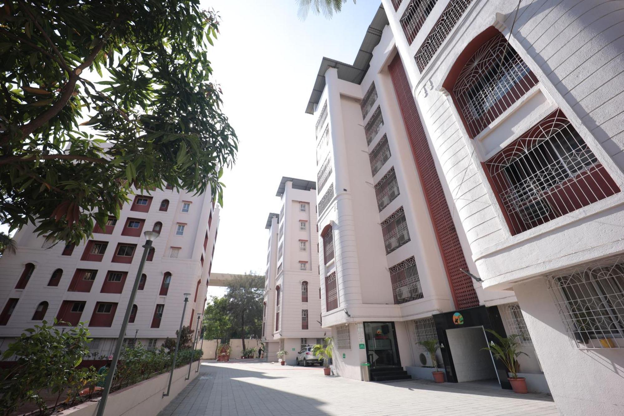 The Byke Studio Pure Veg Apartment, Thane Exteriör bild